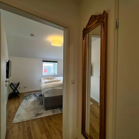 Apartment Nr 2 Modernes In Historischer Marktplatzlage 56 Qm # Cosiness Company 22 Schwerin (Mecklenburg-Vorpommern)